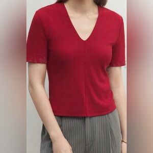 Solid Color V-Neck Short Sleeve Top